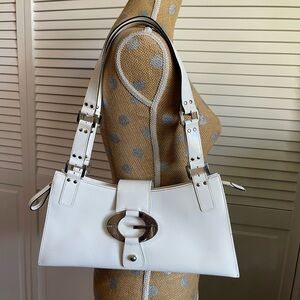 Vintage Guess white patent leather prominent silver G purse handbag tote